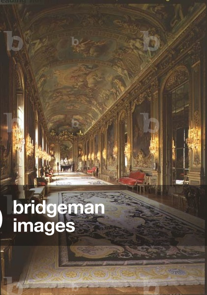 View of the Galerie Doree (Golden Gallery) designed by Francois Mansart (1598-1666) (photo) 17th