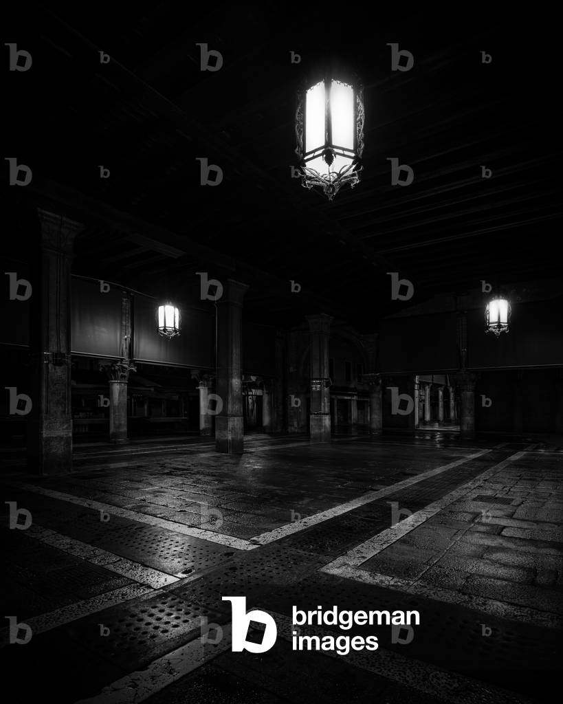 Pescheria, Venice, Italy, 2019 (b/w photo)