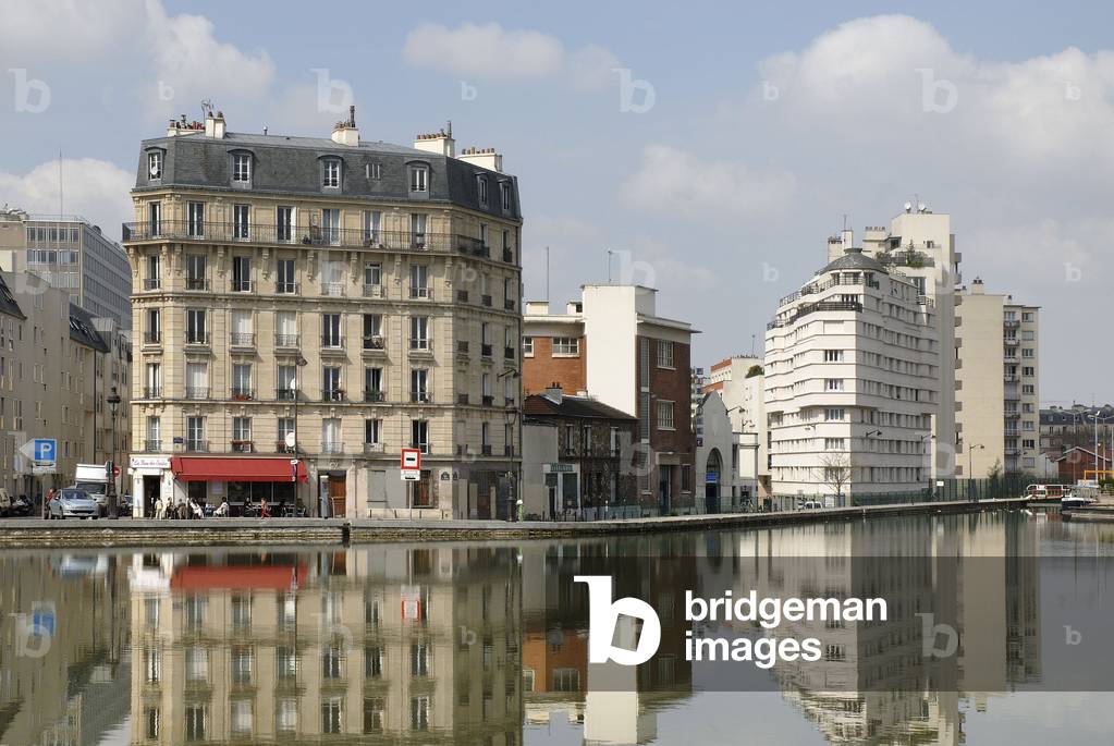 Le quai de l'Oise in Paris 19th.