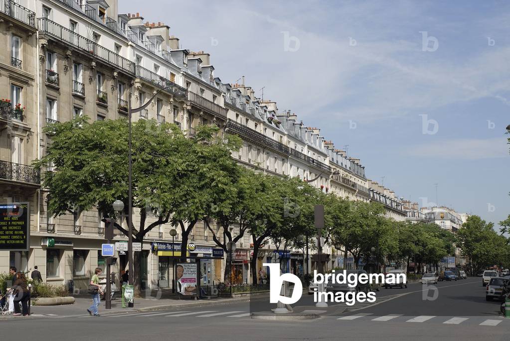 Boulevard Voltaire seen from Place de la Nation in Paris 11th arrondissement. Photography 23/06/08.