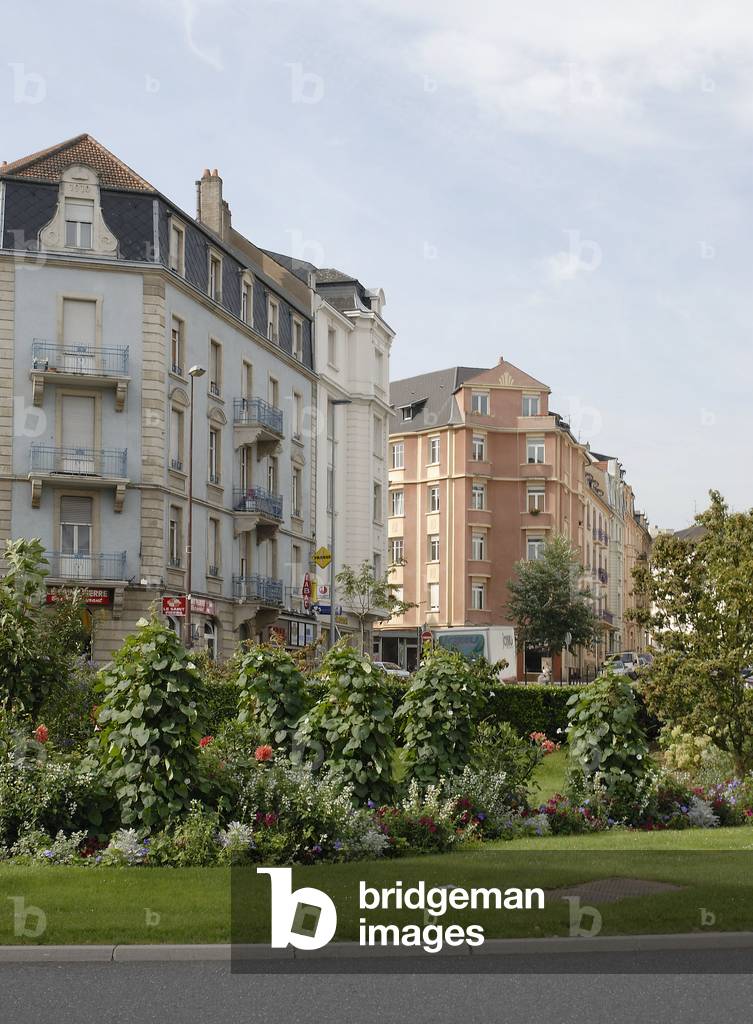 La rue aux Arenes, Quartier Sablons in Metz (Moselle).