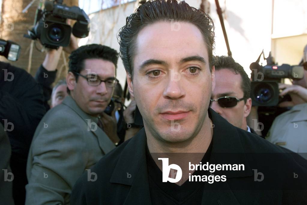 Actor Robert Downey Jr. leaves Indio Municipal Court after pleading innocent to charges of drug poss.., 2000 (