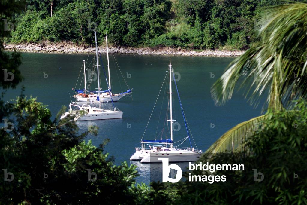 General view of the Deshaies bay, one of Guadeloupe's main city, November 27.
??», 1998-11-27 (photo)