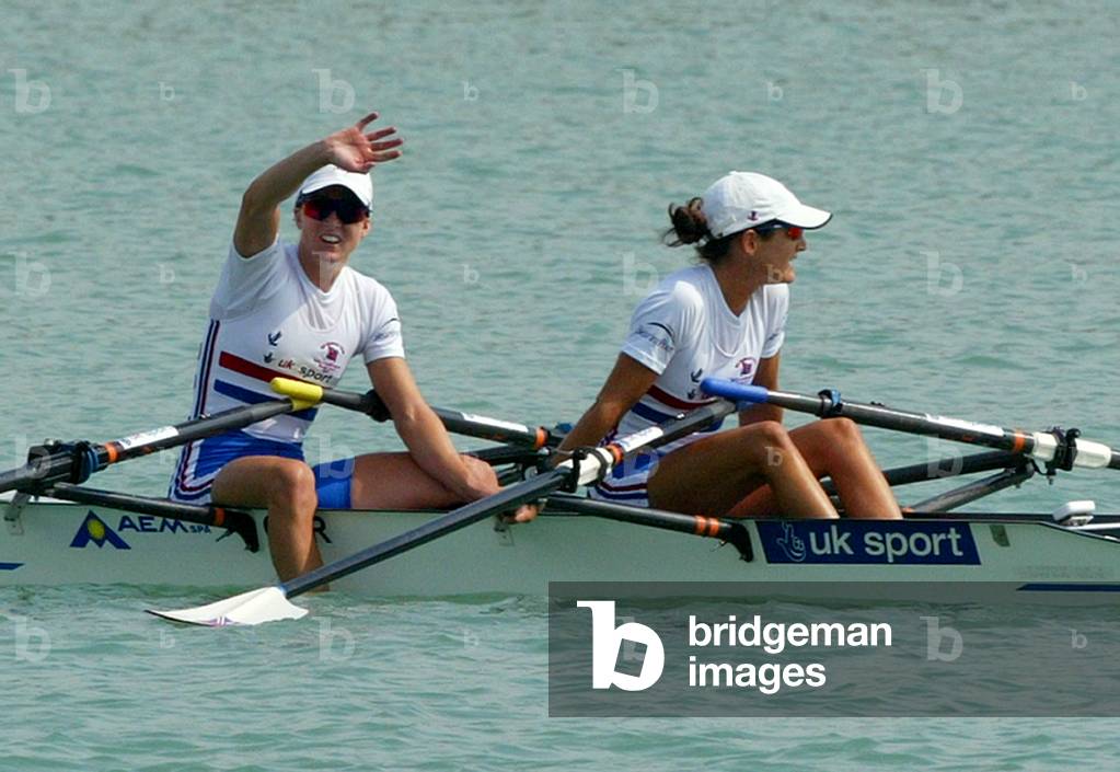 Image of BRITAIN'S CASEY AND LANGLANDS CELEBRATE WINNING THEIR FINAL B AT