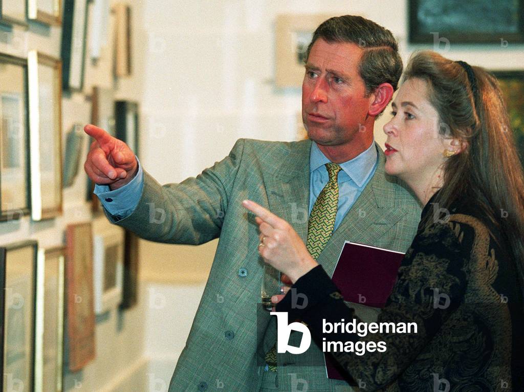 Prince Charles talks with fellow selector Susan Moore at 
