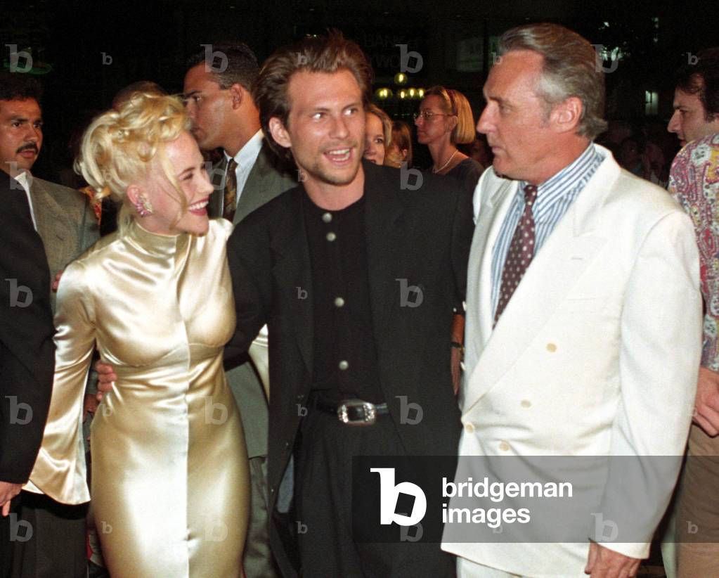 Image of Cast members (L-R) Actress Patricia Arquette and actor