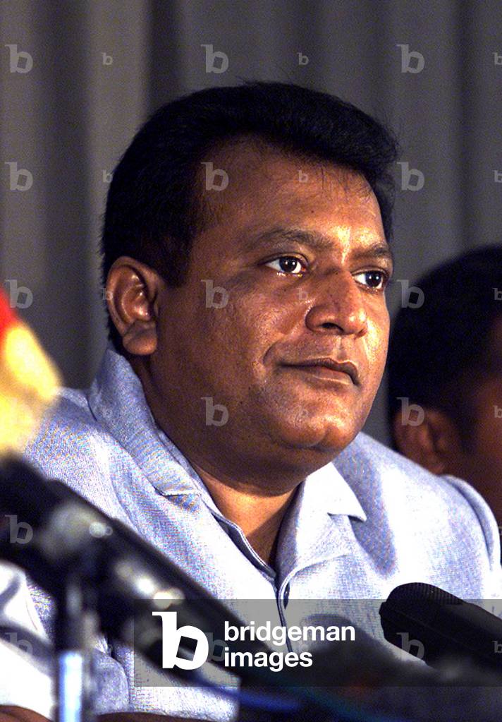 வே. பிரபாகரன் விடுதலைப் புலிகள் தலைவர் தமிழீழம்