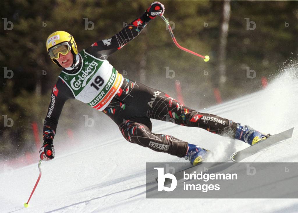 BRUNO KERNEN OF SWITZERLAND MAKES A TURN DURING A PRACTICE RUN FOR THE MENS DOWNHILL IN BEAVER CREEK, 1999-02-04 (photo)