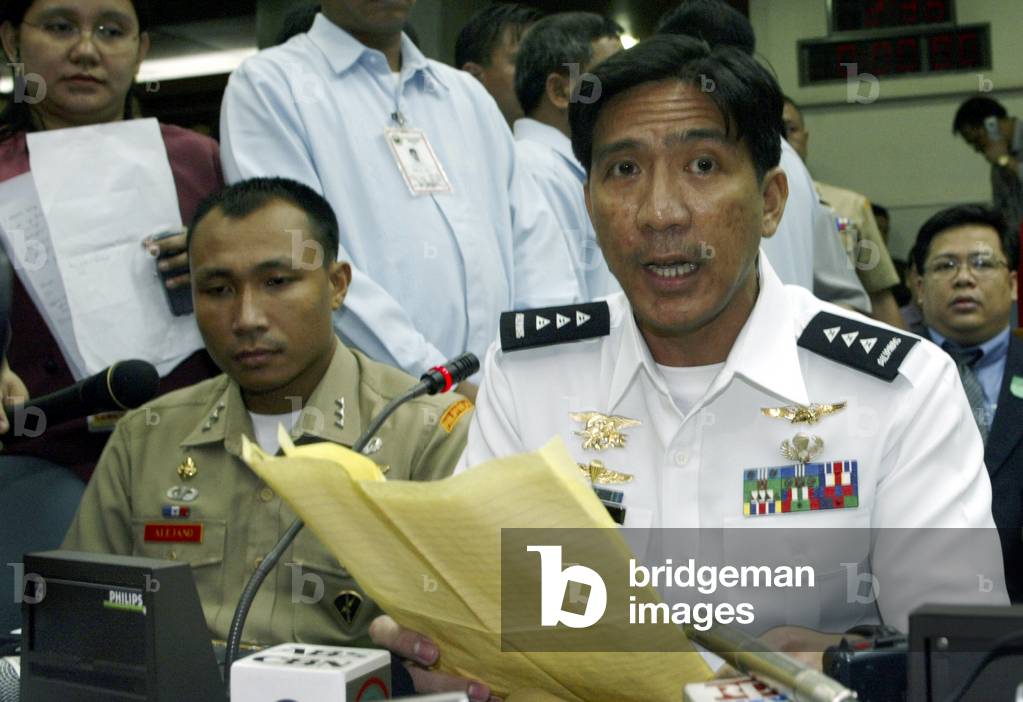 Image of PHILIPPINE JUNIOR MILITARY OFFICER LIEUTENANT SENIOR GRADE ...