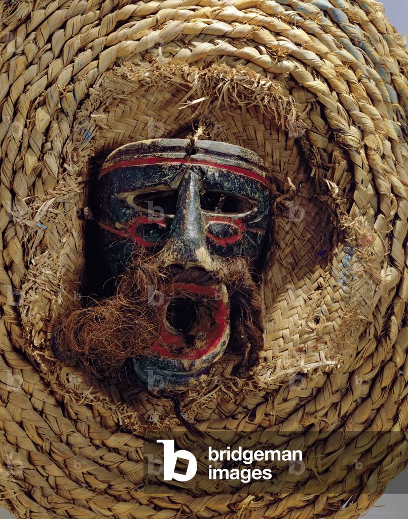 Costume mask for the celebration of the Mexican annual festival of Guelaguetza (wood & plaited straw)
