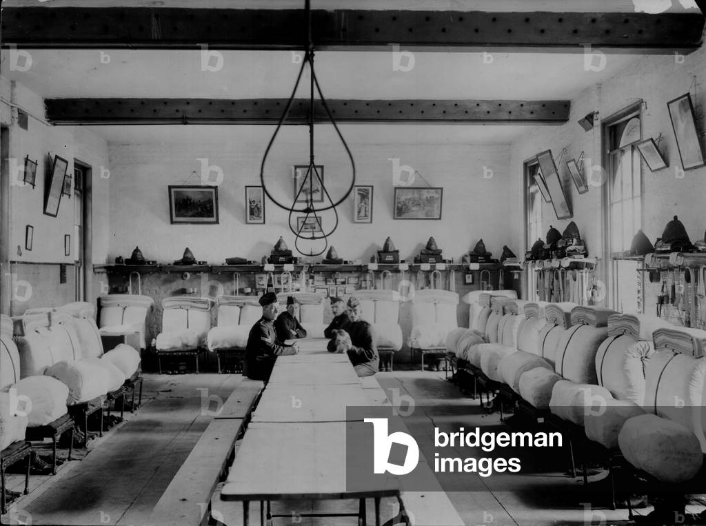 Men's Barrack Room at the Royal Marine Artillery Barracks, Eastney, Portsmouth, UK, c.1902-04 (photo)