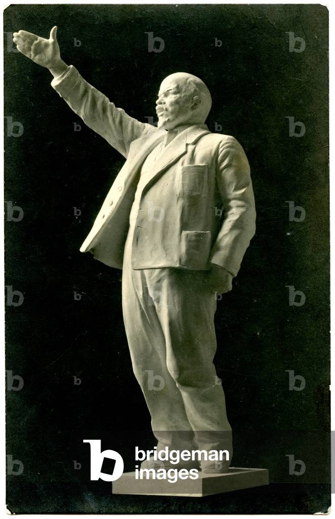 Russian Advertising Postcard Promoting Sculptures of Vladimir Lenin by Vasilii Kozlov (photo)