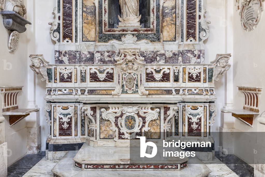 Chapel and Altar of the Immaculate, 18th century, Basilica Co-cathedral Maria S. della Madia, Monopoli, Bari, Italy (photo)