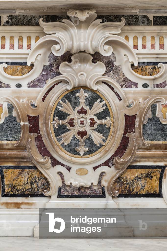 Altar of the crucifix 18th century, Basilica Co-cathedral Maria S. della Madia, Monopoli, Bari, Italy (photo)