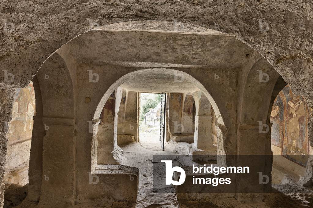 Mottola, Taranto, Puglia, Italy, Rock church of St. Nicholas, interior (photo)