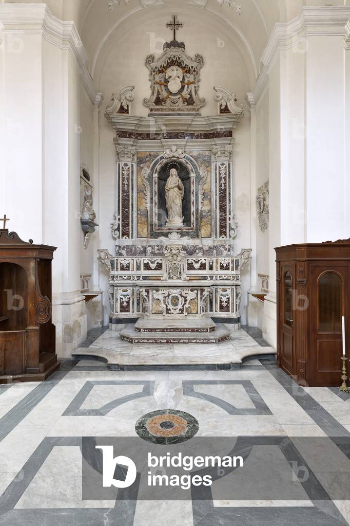 Chapel and Altar of the Immaculate, 18th century., Basilica of Our Lady of the Madia, Monopoli, Bari, Italy (photo)