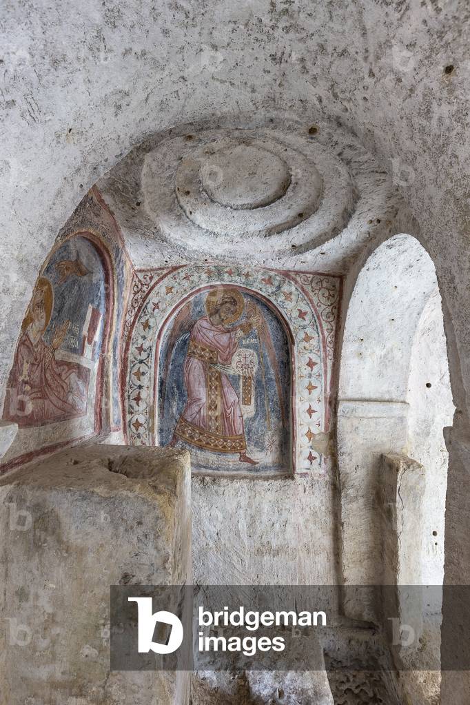 Mottola, Taranto, Puglia, Italy, Rock church of St. Nicholas, interior (photo)
