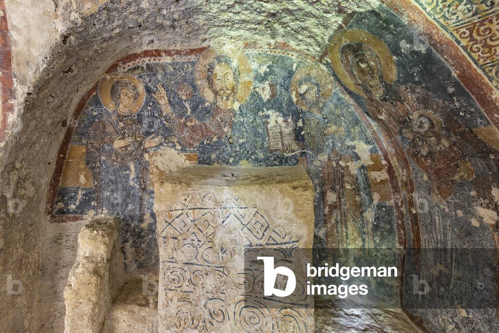 Mottola, Taranto, Puglia, Italy, Rock church of Santa Margherita, interior (photo)