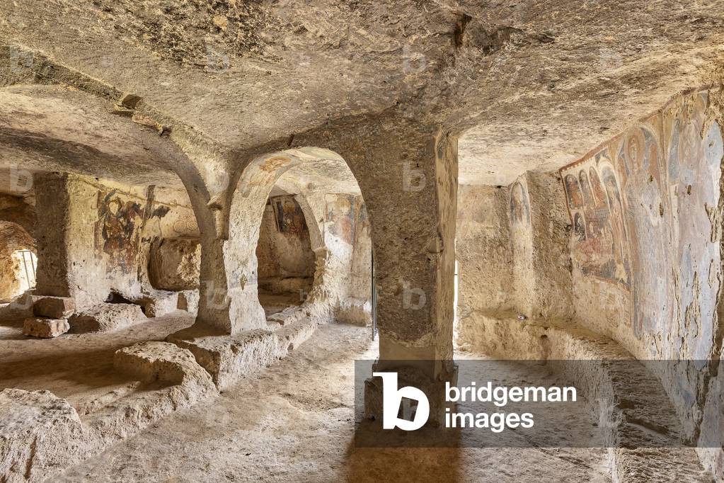 Mottola, Taranto, Puglia, Italy, Rock church of Santa Margherita, interior (photo)