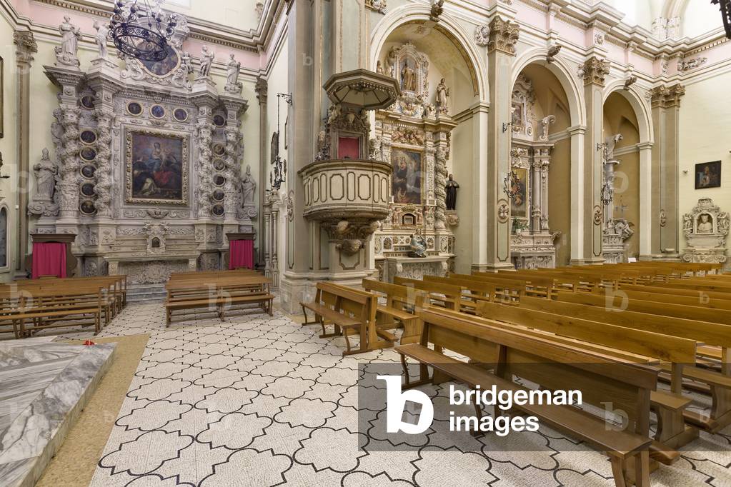 Church of the SS Salvatore, interior, Poggiardo, Lecce, Puglia (photo)