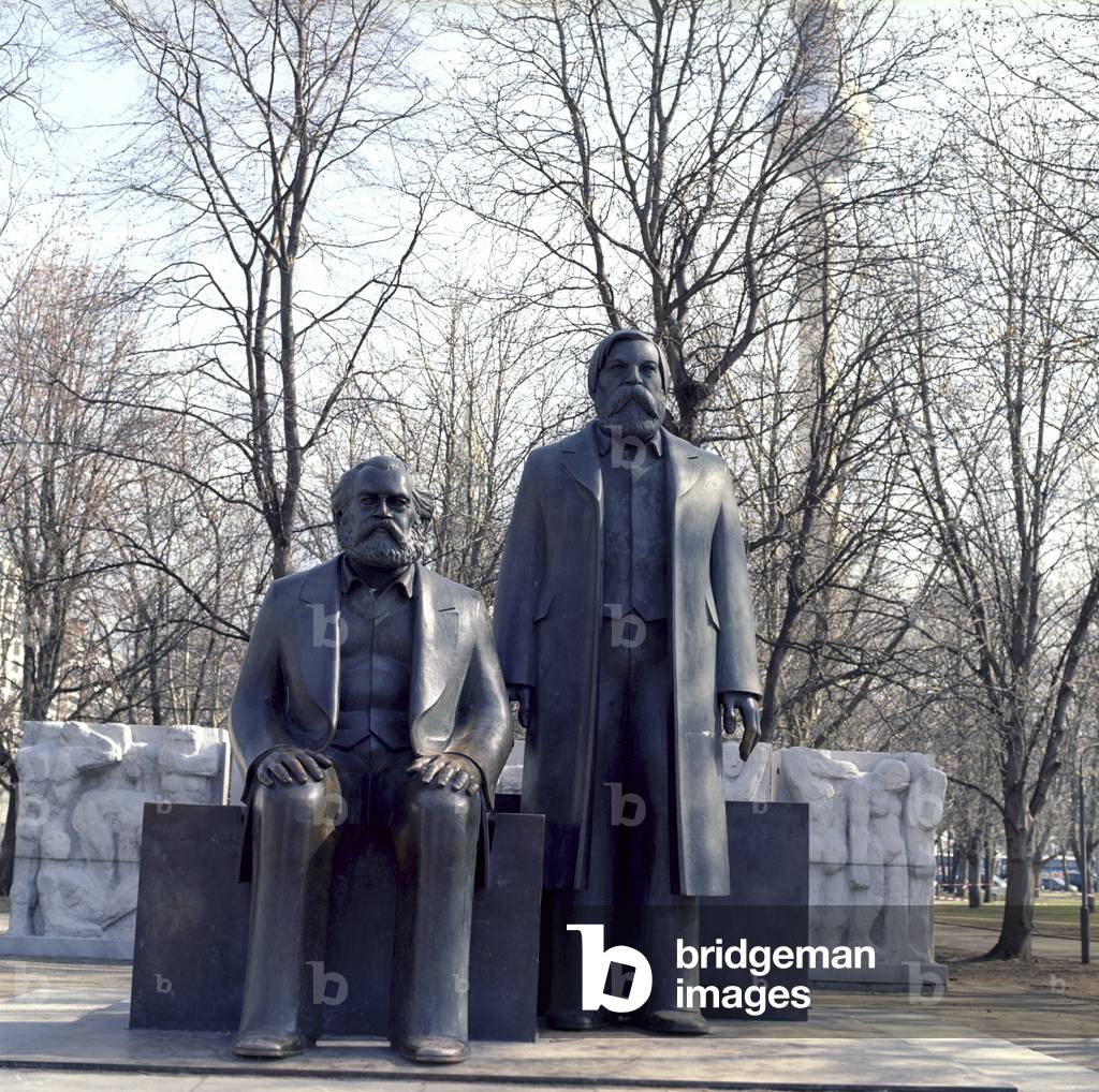 The Marx Engels Forum