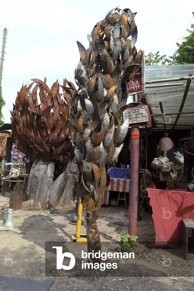 Modern Sculpture Garden