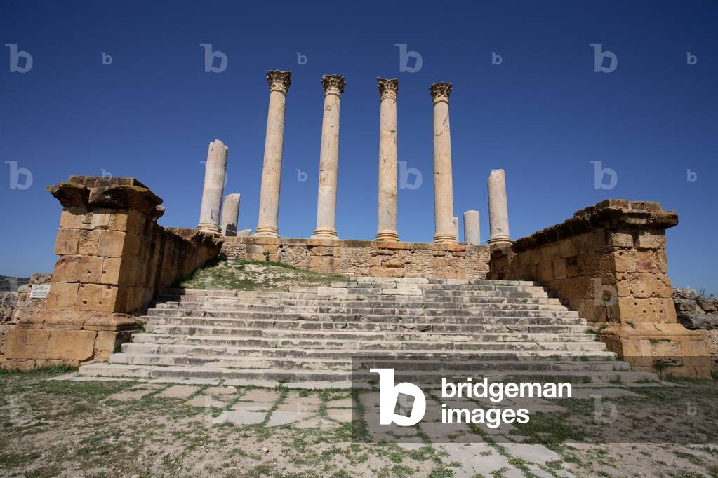 Capitol, Thuburbo Majus, Tunisia, 2006 (photo)