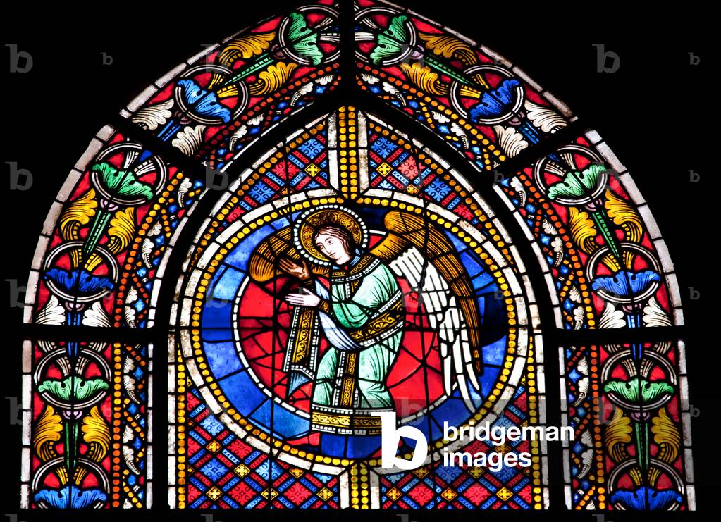 Stained glass window depicting an angel, Strasbourg Cathedral (photo)