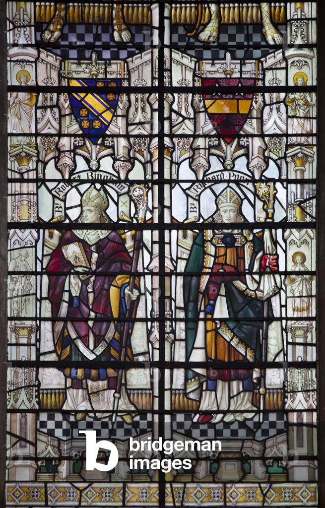 Stained glass window depicting Bishop Robert Bingham and Bishop Richard Poor, Salisbury Cathedral (photo)