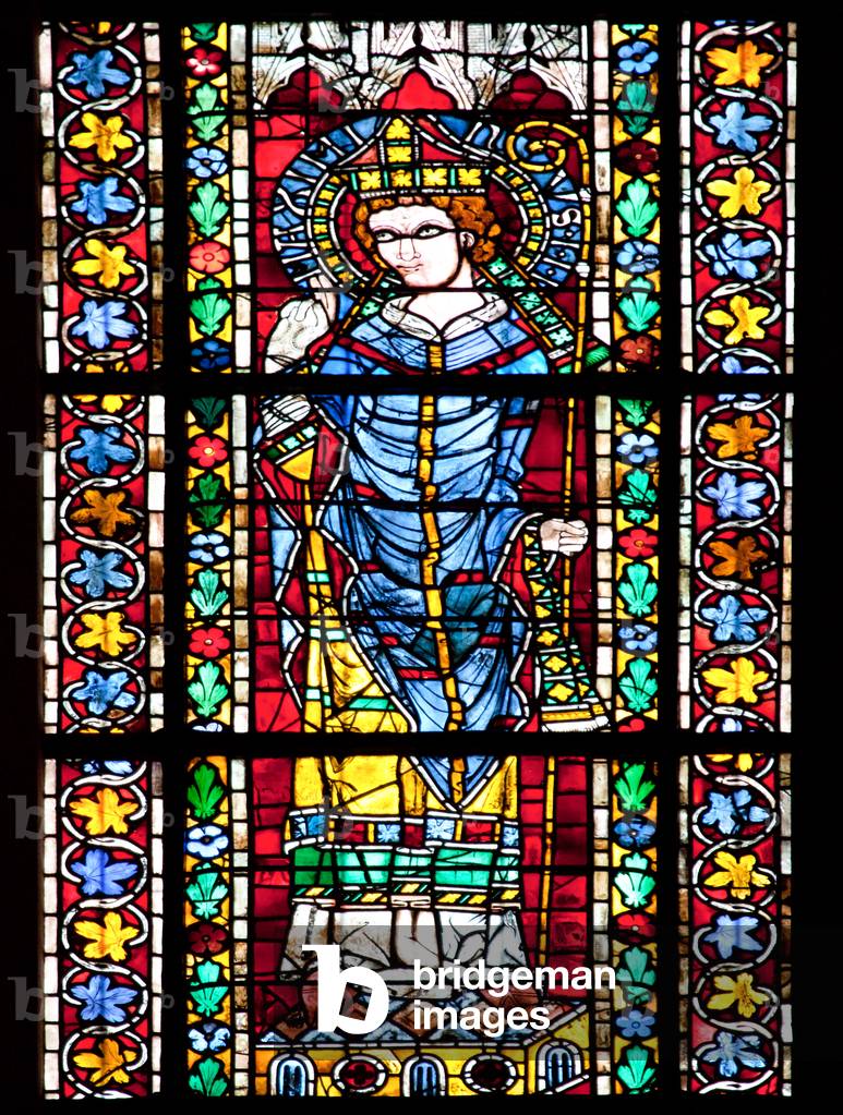 Stained glass window depicting Maximinus Thrax, Strasbourg Cathedral (photo)
