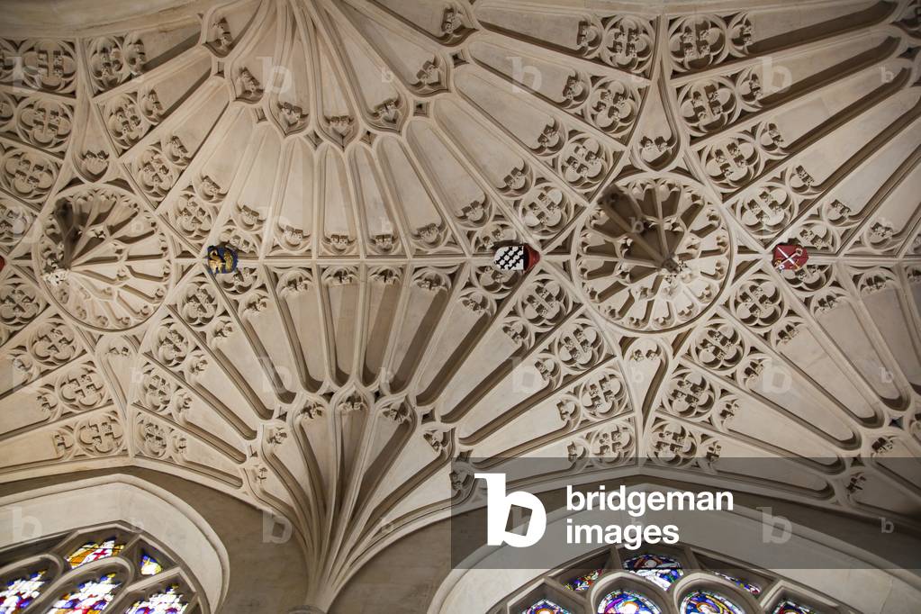 Ceiling pendant, Bath Abbey, UK (photo)