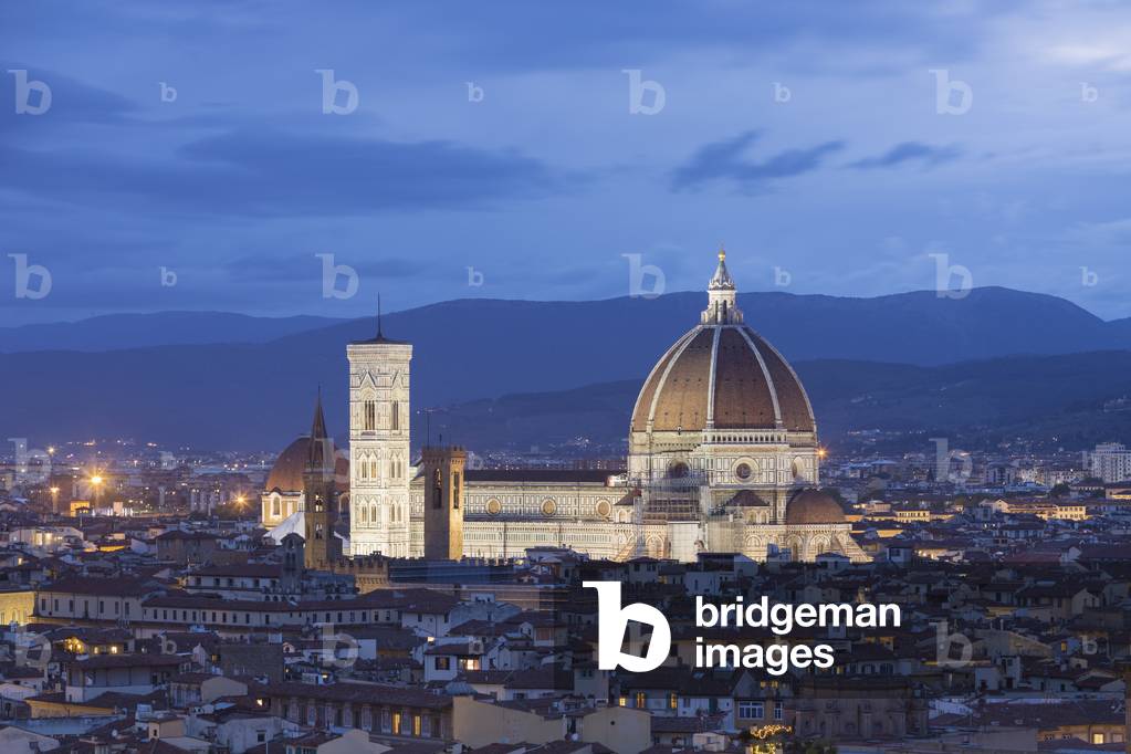 Panoramic view of the city of Florence with the Cathedral, Duomo di Santa Maria del Fiore, Florence, Italy