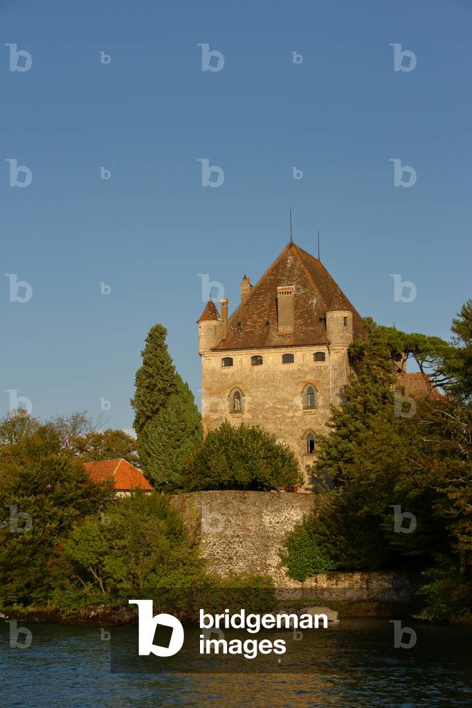 The castle on Lake Leman, Yvoire, Haute-Savoire, Auvergne-Rhone-Alpes Region, France, 2019 (photo)
