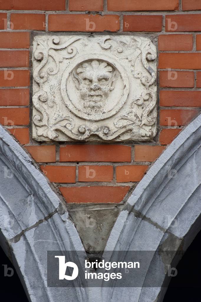 Detail, House of the Singers, Facade of 34 Grand Place, Arras, Pas-de-Calais, France, 2019 (photo)