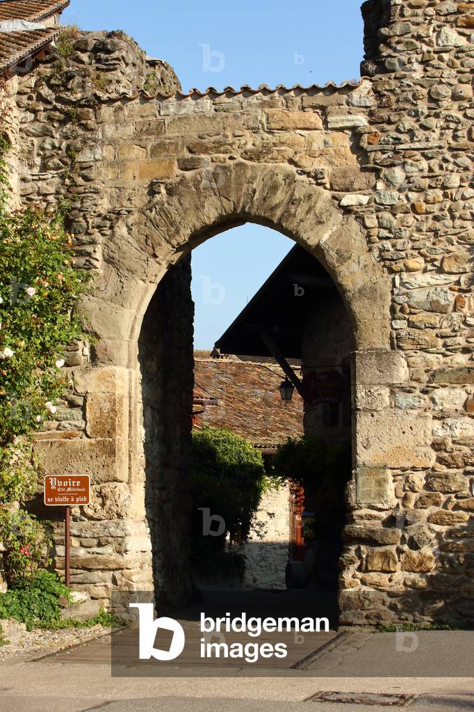 The main door, Yvoire, Auvergne-Rhone-Alpes Region, France, 2019 (photo)