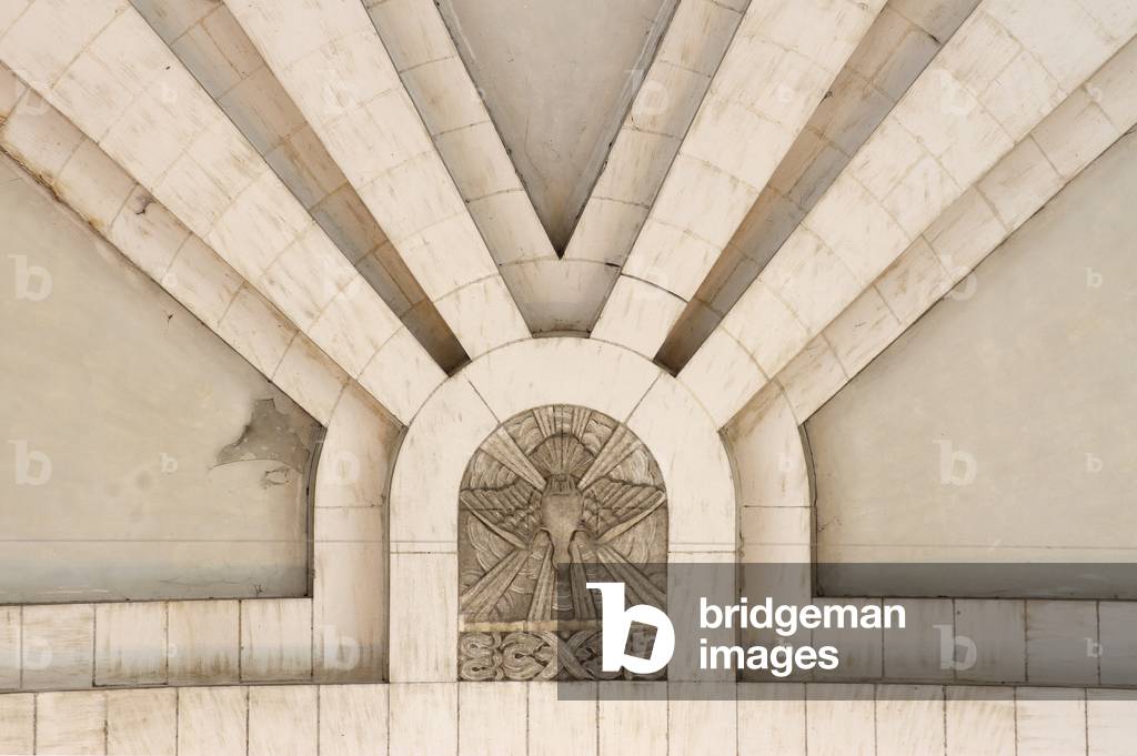 Cathedral of Notre-Dame-et-Saint-Vaast, Key of the choir and dove of the Holy Spirit, Arras, Hauts-de-France, Pas-de-Calais, France, 2019 (photo)