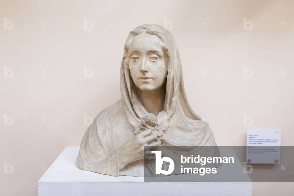 Beatrice (patinated plaster)