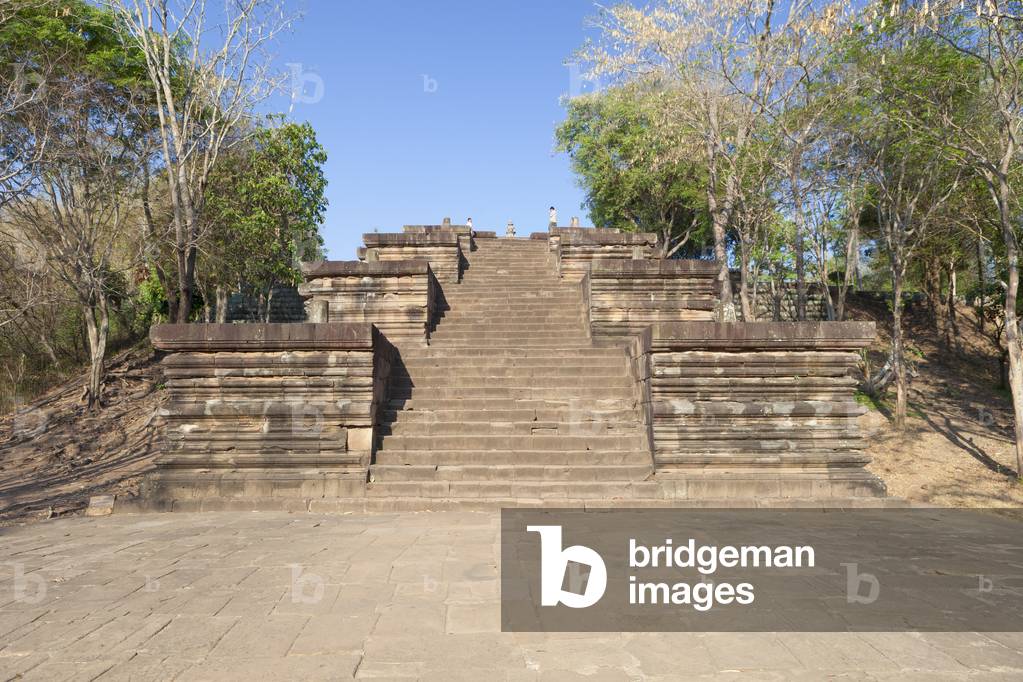 Upper stairway leading to the main tower of Prasat Hin Phanom Rung temple, Phanom Rung historical park, Buriram province, Thailand (photo)