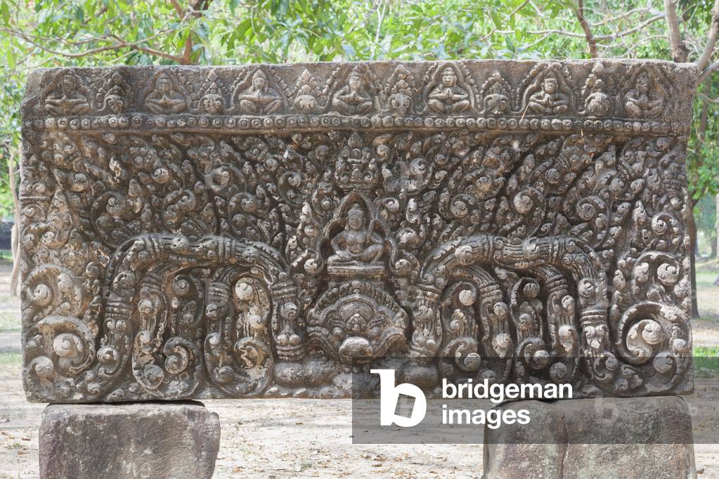 Lintel with the figure of possibly Indra on Kala, Baphuon style, 11th century, Prasat Hin Muang Tam, Buriram province, Thailand (photo)