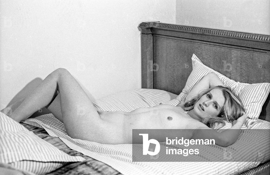  Marie-Christine nackt Barrault