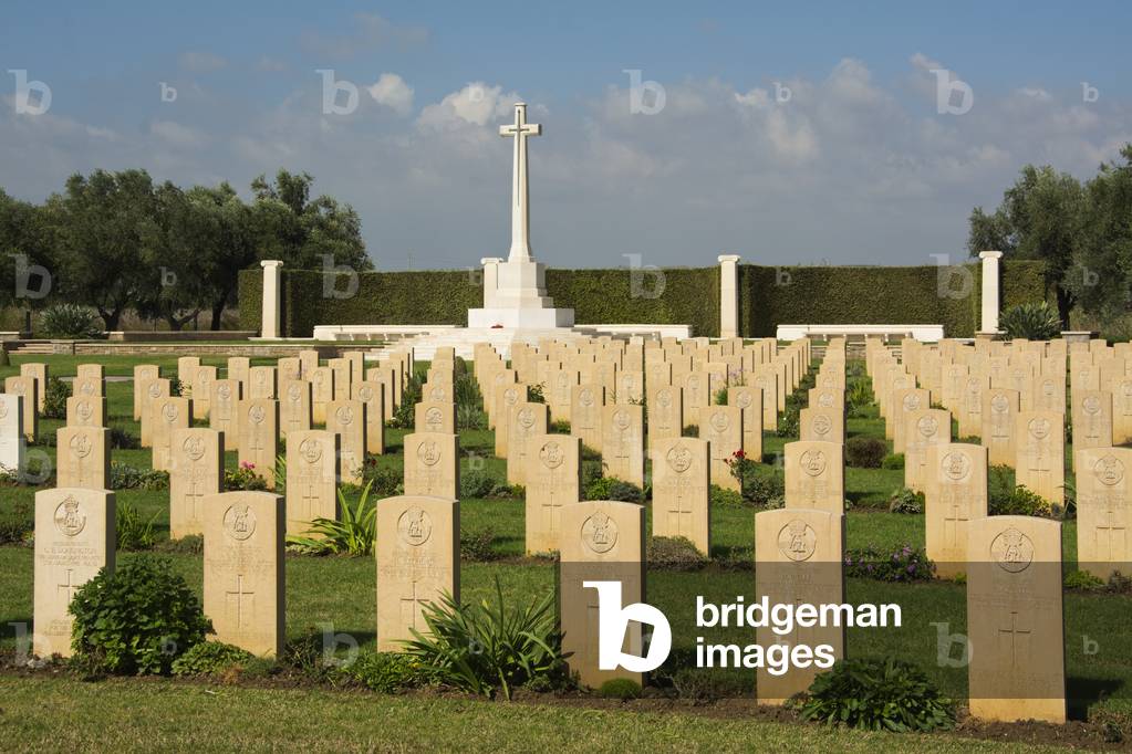 Catania War Cemetery, Sicily, Italy (photo)