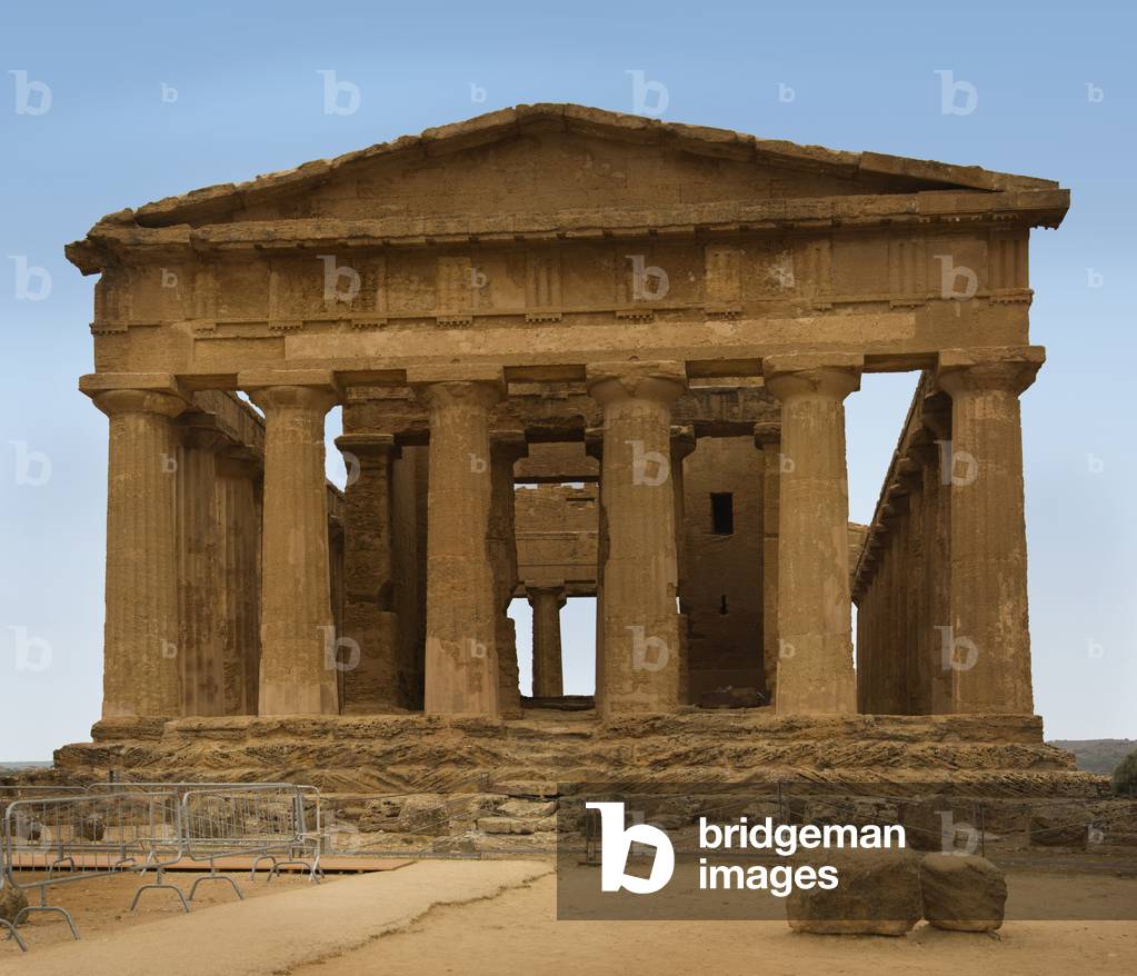 Temple of Concordia (5th Century AD), Valley of the Temples, Sicily, Italy (photo)