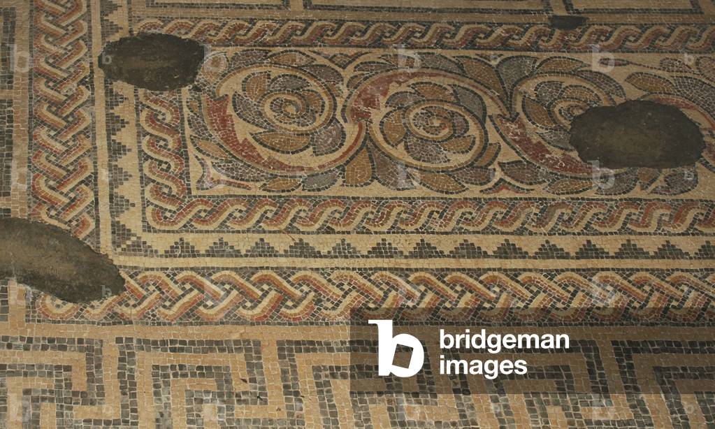 UK, Gloucestershire, Chedworth, Roman Villa, dining room mosaic