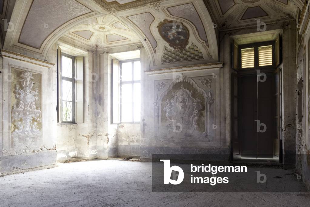 Interior, Leri Cavour, Piedmont, Italy (photo)