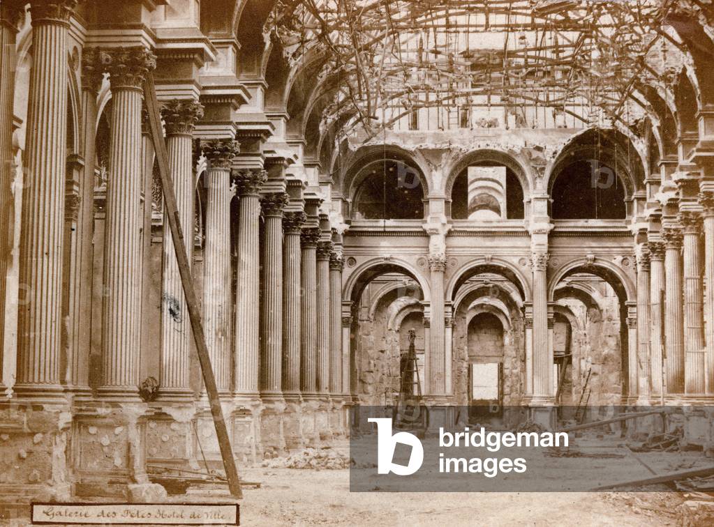 Galerie des fêtes, Hotel de ville, after the fires of the Commune, Paris, 1871 (b/w photo)