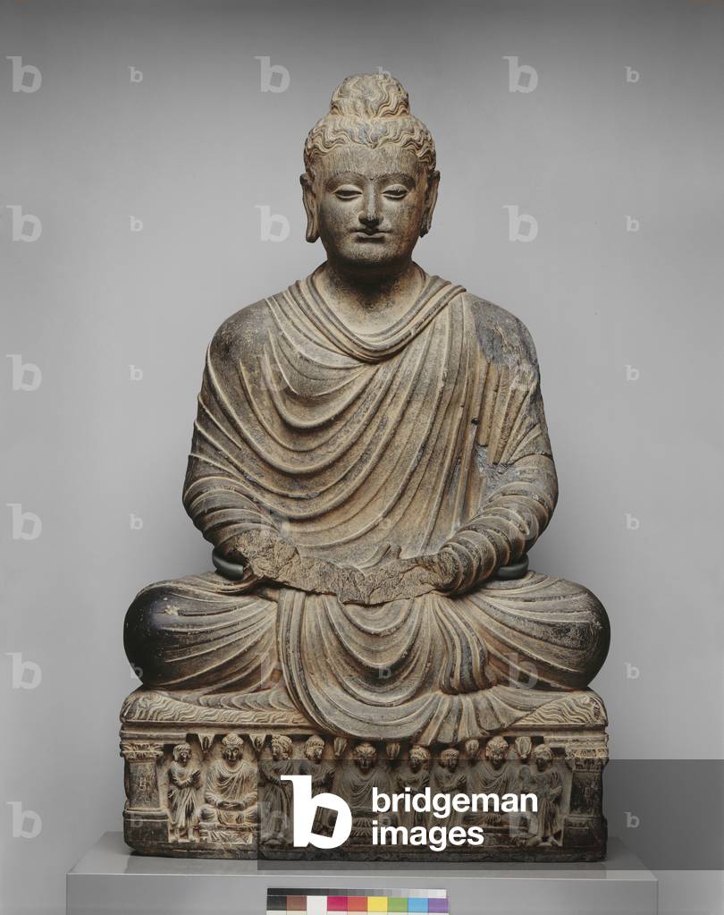Buddha, c.2nd-3rd century (Dark gray schist)
