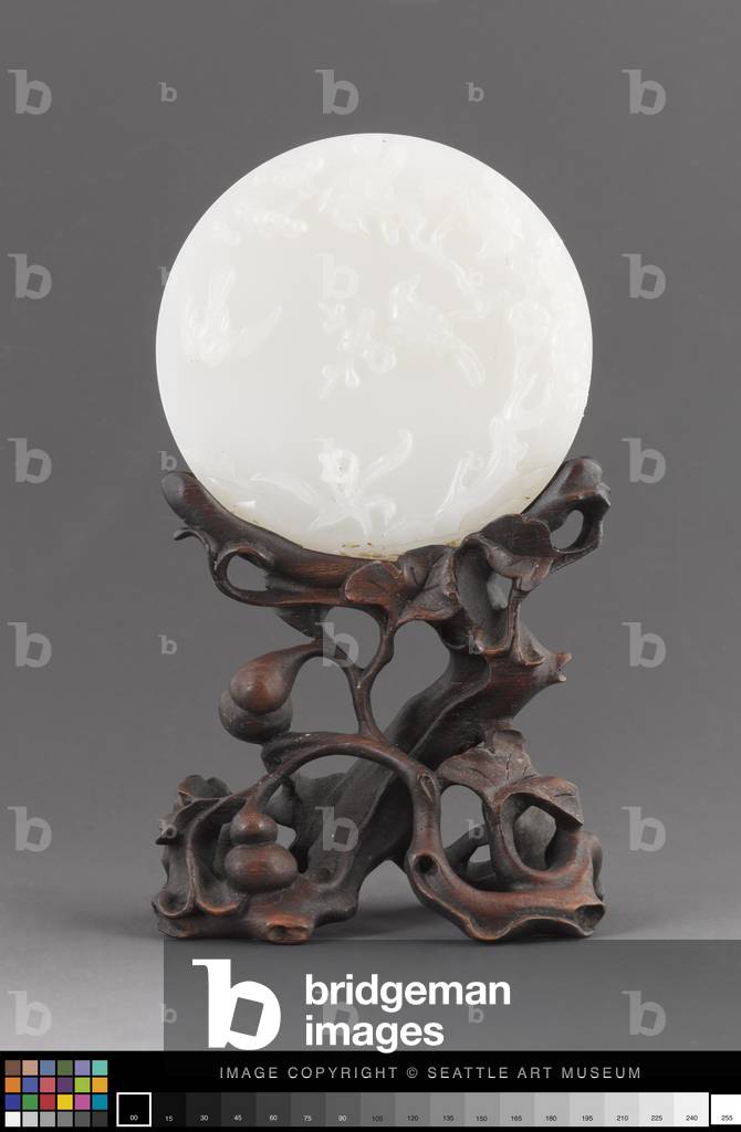 Disk-shaped table screen, 1644 - 1912 (nephrite)