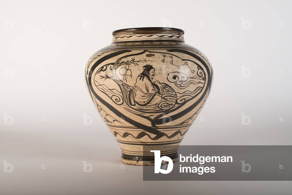 Cizhou ware-type, 1279-1368 (Stoneware with underglaze-black decoration
on white slip
ceramic with paint)