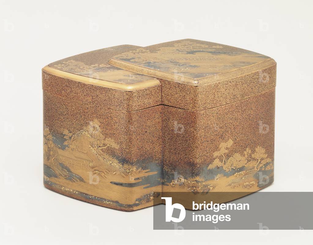 Small Covered Box (kobako) in the form of a
double-diamond, c.1780 (Lacquer)