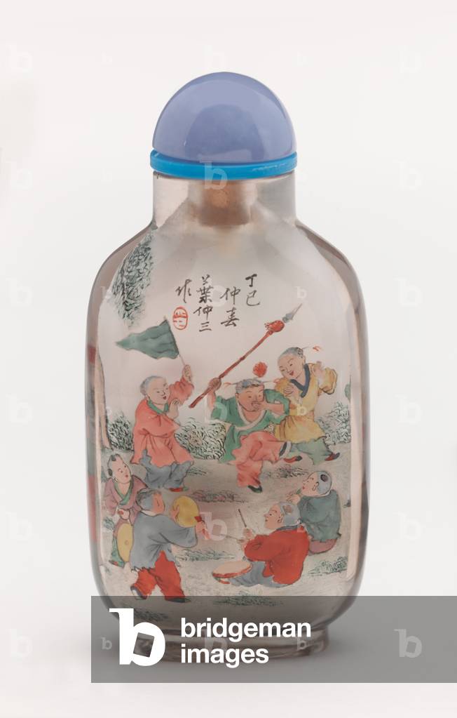 Inside-painted snuff bottle with children
playing with lanterns and staging a play,
1917 (Rock crystal and paint, blue glass stopper)
